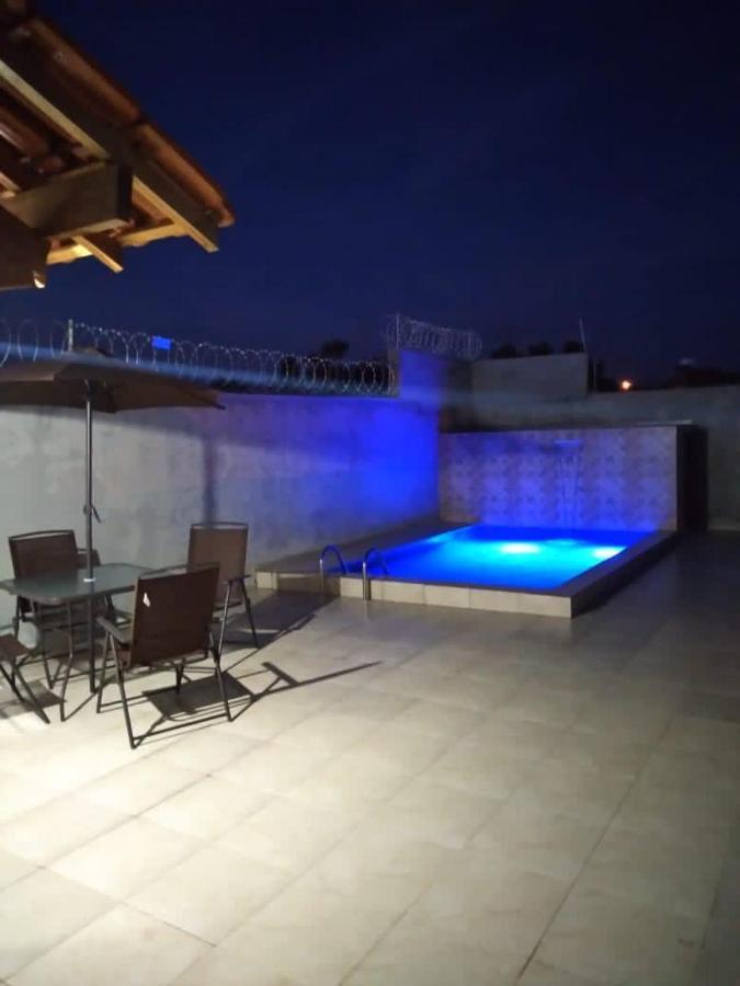 Casa Na Praia Com Piscina Em Itanhaem Ngoại thất bức ảnh